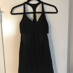Lululemon tank with built in bra